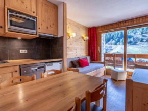 Méribel Mottaret : cosy appart. avec coin montagne, balcon, casier à skis, non fumeur - FR-1-355-92